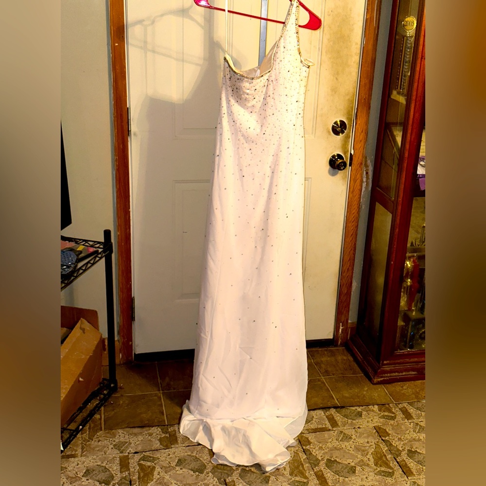 Joli prom dress white with train